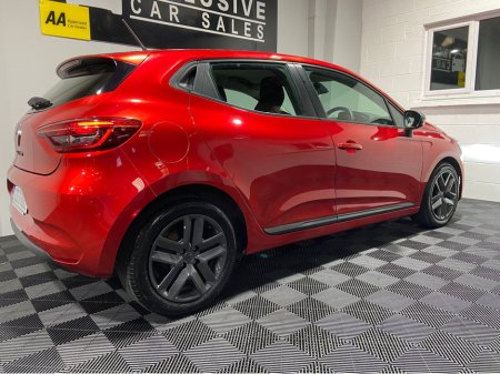 2022 Renault Clio - thumbnail 14