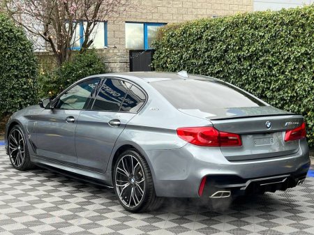 2017 BMW 5 Series - thumbnail 5
