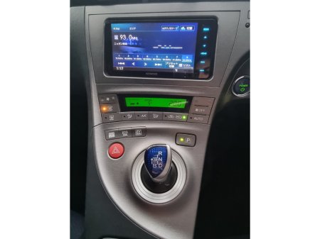 2014 Toyota Prius - thumbnail 18