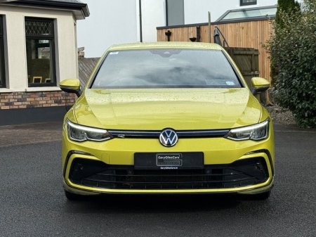 2022 Volkswagen Golf 1.5 TSI 130HP R-Line €25,450