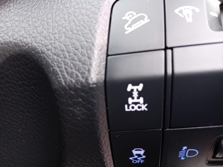 2016 Hyundai Santa Fe EXECUTIVE 4 WD 7 SEATER  SUV @ REDDY 2 DRIVE LTD €9,500 thumbnail