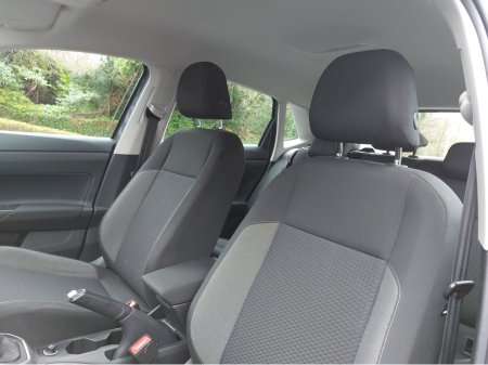 2023 Volkswagen Polo LIFE 1.0 TSI 95BHP D7F 5DR AUTO IRISH CAR FULL SERVICE HISTORY €20,995 thumbnail