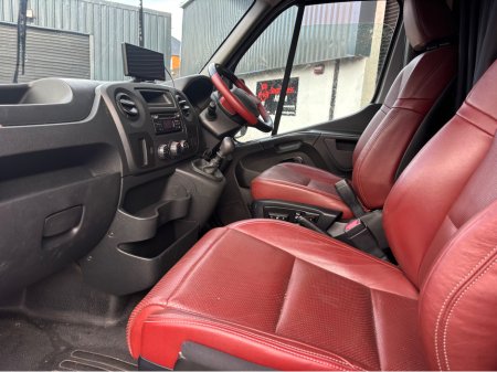 2019 Renault Master - thumbnail 17