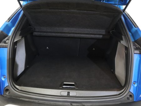 2023 Peugeot 2008 - thumbnail 26