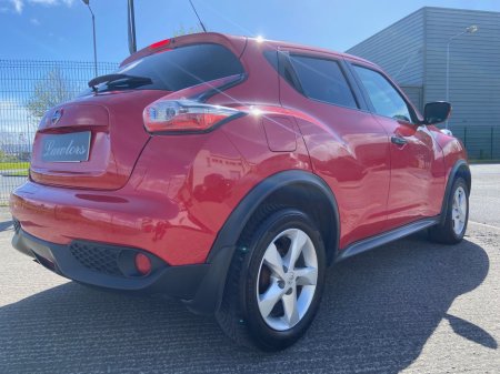 2017 Nissan Juke - thumbnail 3