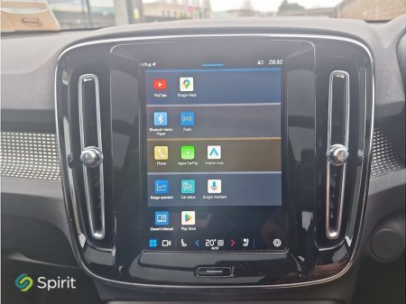 2022 Volvo XC40 - thumbnail 14