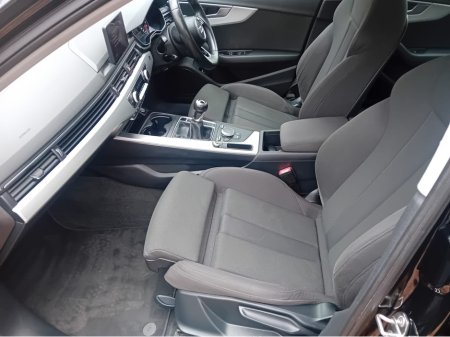 2016 Audi A4 - thumbnail 12