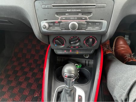 2015 Audi A1 DBA-8XCHZ 5DR AUTO €12,900 thumbnail