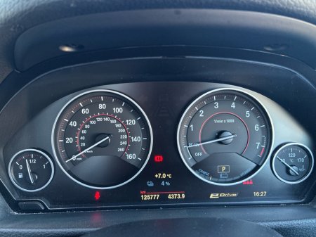 2018 BMW 3 Series - thumbnail 15