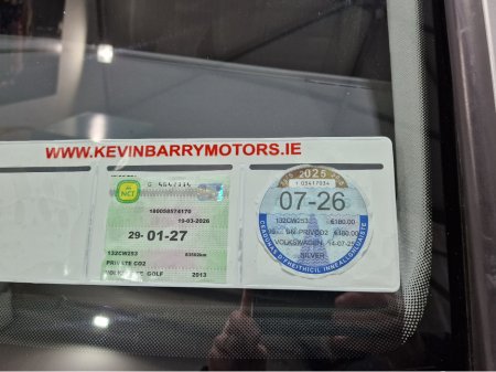 2013 Volkswagen Golf - thumbnail 24