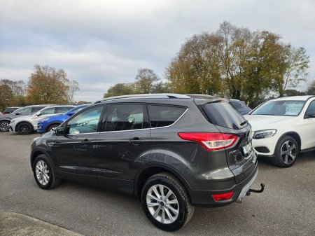 2016 Ford Kuga Titanium 5D 2.0TD120 S6 M6 FWD €15,990