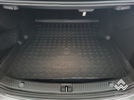 2019 Mercedes-Benz E Class - thumbnail 26