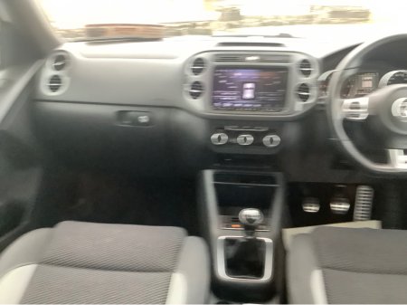 2014 Volkswagen Tiguan - thumbnail 7