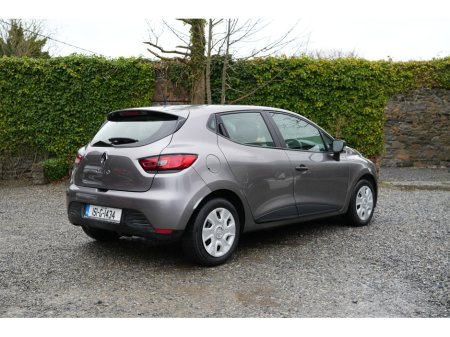 2015 Renault Clio - thumbnail 5