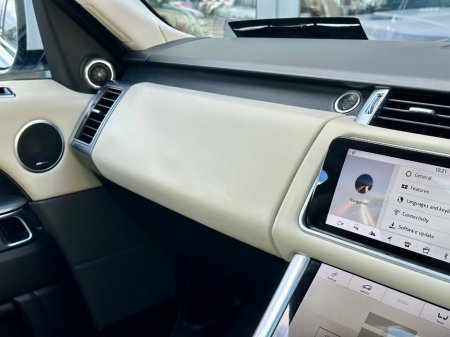 2019 Land Rover Range Rover Sport - thumbnail 17