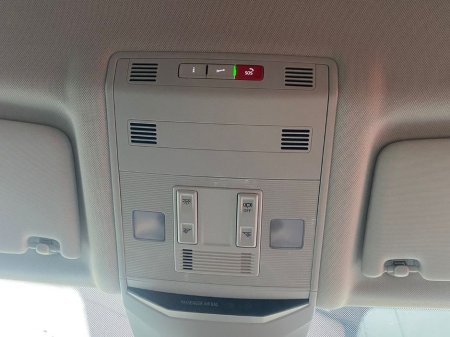 2021 Volkswagen T-Roc Design 1.0 TSI M6F 110HP 5DR €22,995 thumbnail