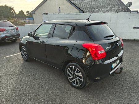 2023 Suzuki Swift - thumbnail 6