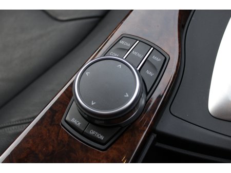 2018 BMW 3 Series - thumbnail 18