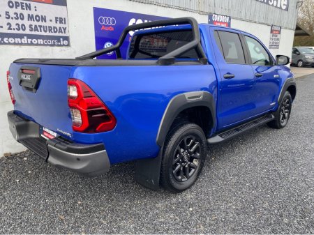 2022 Toyota Hilux 2.8  D-4D 4WD INVINCIBLE X DCB AUTO  ( 221 REG ) €38,800 thumbnail