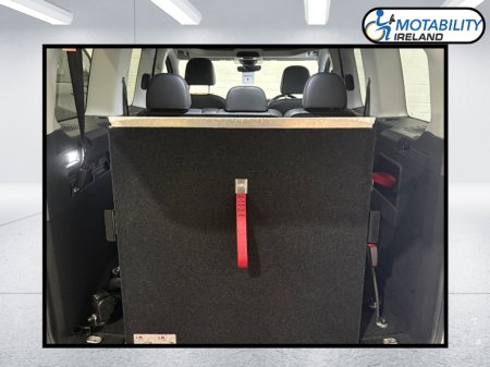 2024 Volkswagen Caddy Maxi Life - thumbnail 6