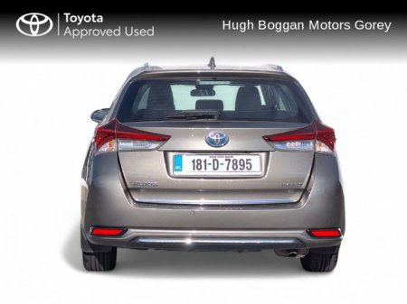 2018 Toyota Auris AURIS HYBRID LUNA T/SP €16,950