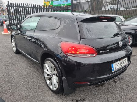 2010 Volkswagen Scirocco - thumbnail 15