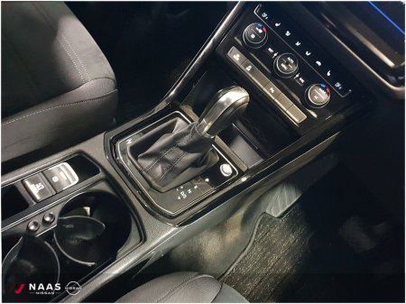 2019 Volkswagen Touran HIGHLINE 1.4 TSI (192) €25,945 thumbnail