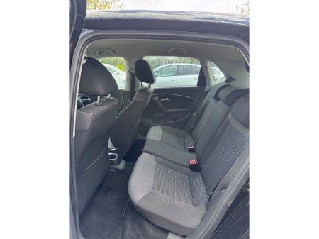 2016 Volkswagen Polo - thumbnail 8