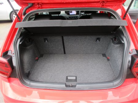 2019 Volkswagen Polo - thumbnail 16