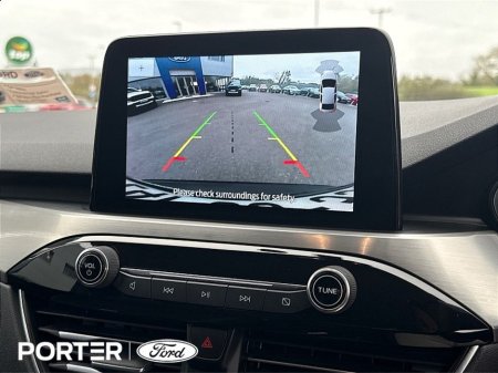 2024 Ford Kuga 2.5 PHEV TITANIUM 225PS *AUTO* €35,950 thumbnail