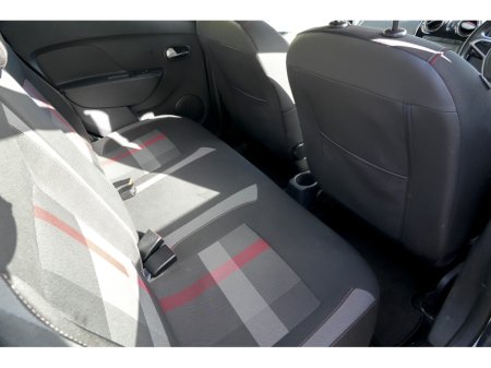 2019 Dacia Sandero - view 3