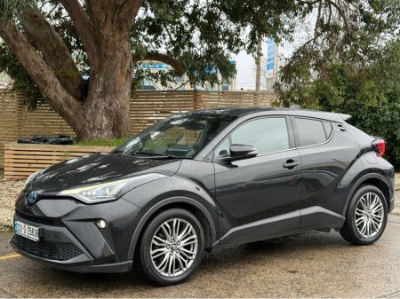 2023 Toyota C-HR HYBRID...KEYLESS ENTRY thumbnail