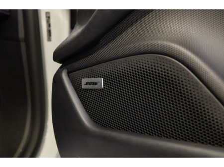 2022 Porsche Taycan - thumbnail 17