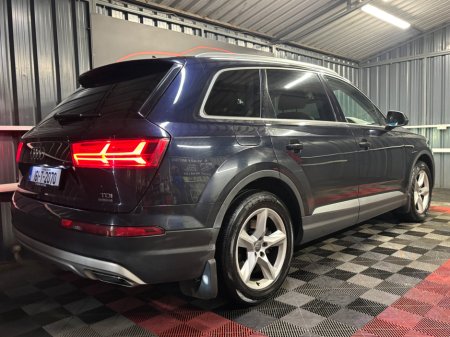 2016 Audi Q7 - thumbnail 3