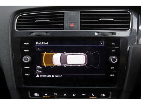 2019 Volkswagen E-Golf - thumbnail 21