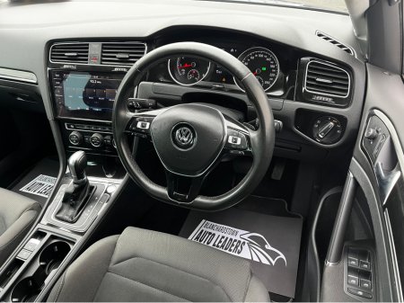 2018 Volkswagen Golf - thumbnail 17