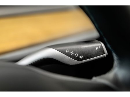 2022 Tesla Model Y E Long Range AWD €29,899 thumbnail