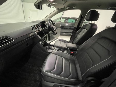 2020 Volkswagen Tiguan 2.0 TDI 150HP Highline DSG €29,495 thumbnail