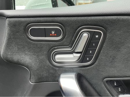 2021 Mercedes-Benz A Class €27950 2021 MERCEDES-BENZ A250E SEDAN 1.4 AUTOMATIC / €27,950 thumbnail