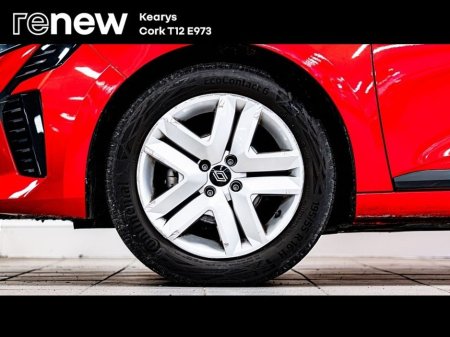 2025 Renault Clio - thumbnail 9