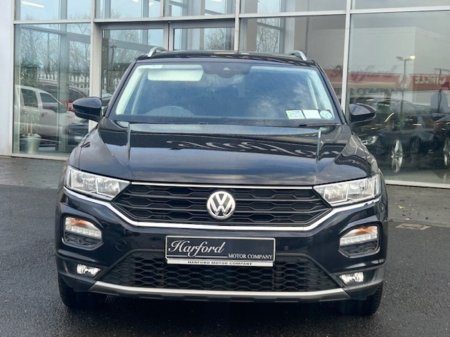 2019 Volkswagen T-Roc 1.0 TSI 115bhp Design €18,495 thumbnail