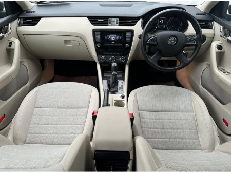 2014 Skoda Octavia 1.6 TDI ELEGANCE DSG 105BHP AUTO €9,950 thumbnail