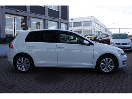 2016 Volkswagen Golf - thumbnail 3