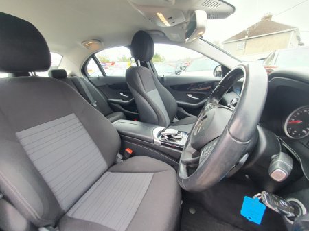 2016 Mercedes-Benz C Class - thumbnail 6