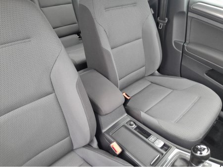 2017 Volkswagen Golf - thumbnail 31