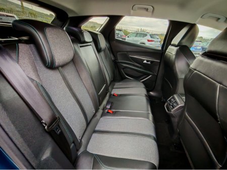 2021 Peugeot 3008 ALLURE BLUEHDI S/S €28,800