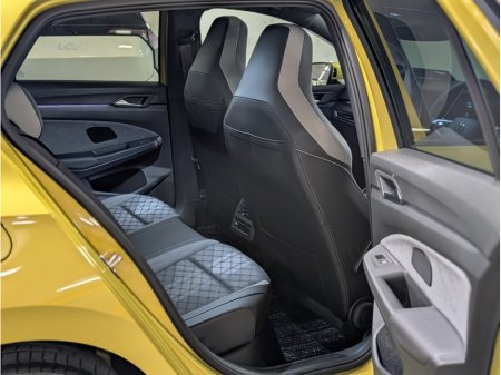 2024 Volkswagen Golf - thumbnail 28