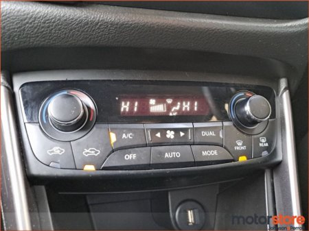 2023 Suzuki SX4 1.5 PETOL HYBRID / MOTION *LOW MILEAGE* €26,900 thumbnail