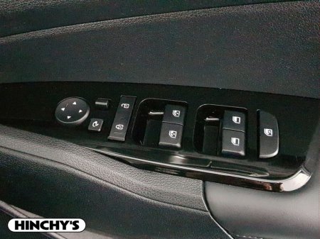 2022 Kia Sportage 1.6 CRDi SCR Diesel 115 hp K2 6MT €27,900 thumbnail