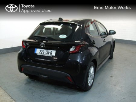 2022 Toyota Yaris YARIS 1.0 LUNA €17,995